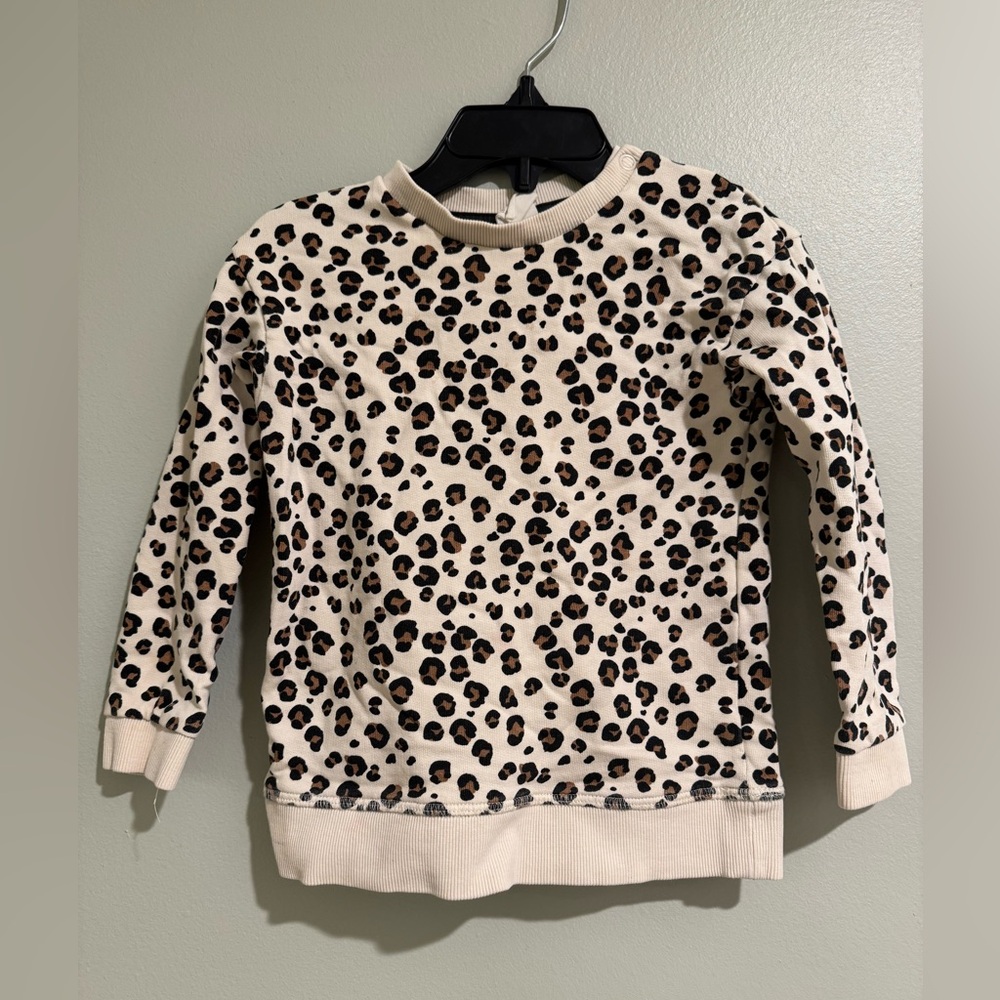 5/$25 H&M 100% Cotton Leopard Print Kids Sweatshirt